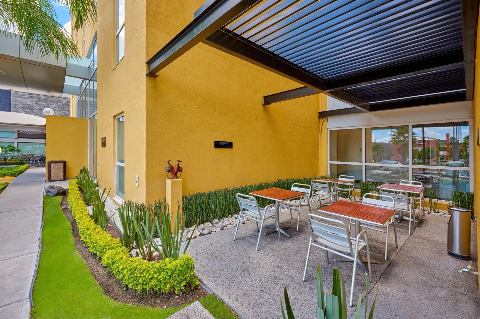 City Express By Marriott Queretaro Jurica Zewnętrze zdjęcie