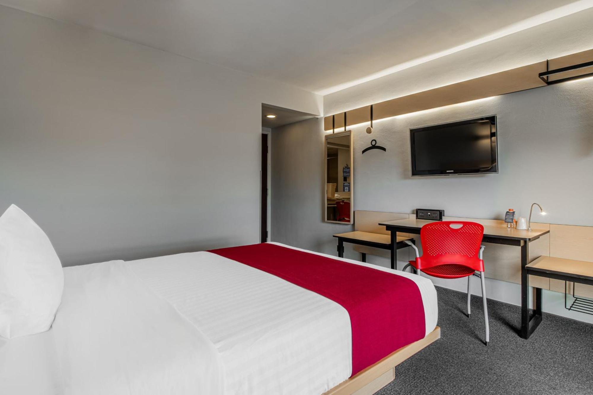 City Express By Marriott Queretaro Jurica Zewnętrze zdjęcie