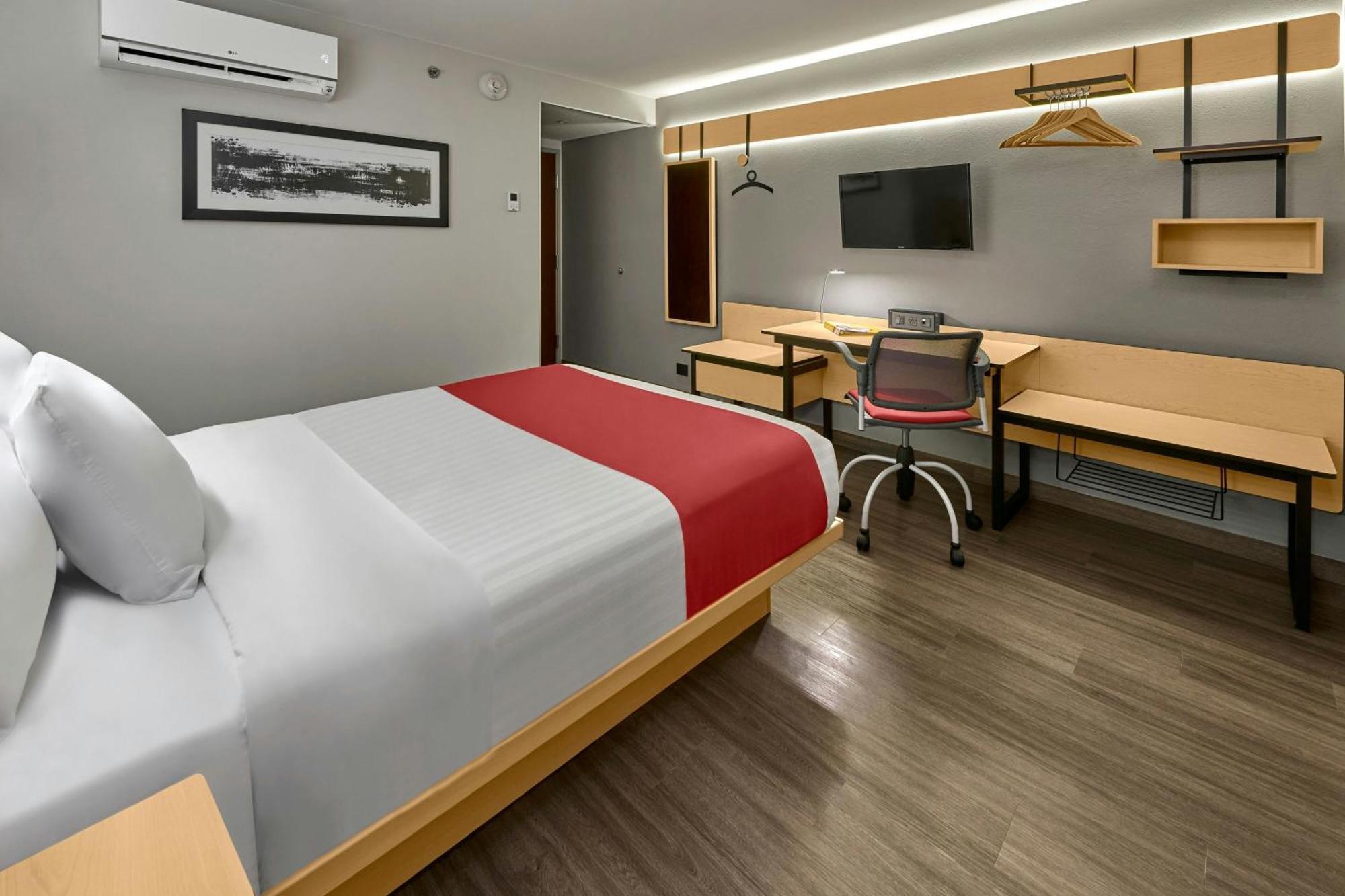 City Express By Marriott Queretaro Jurica Zewnętrze zdjęcie